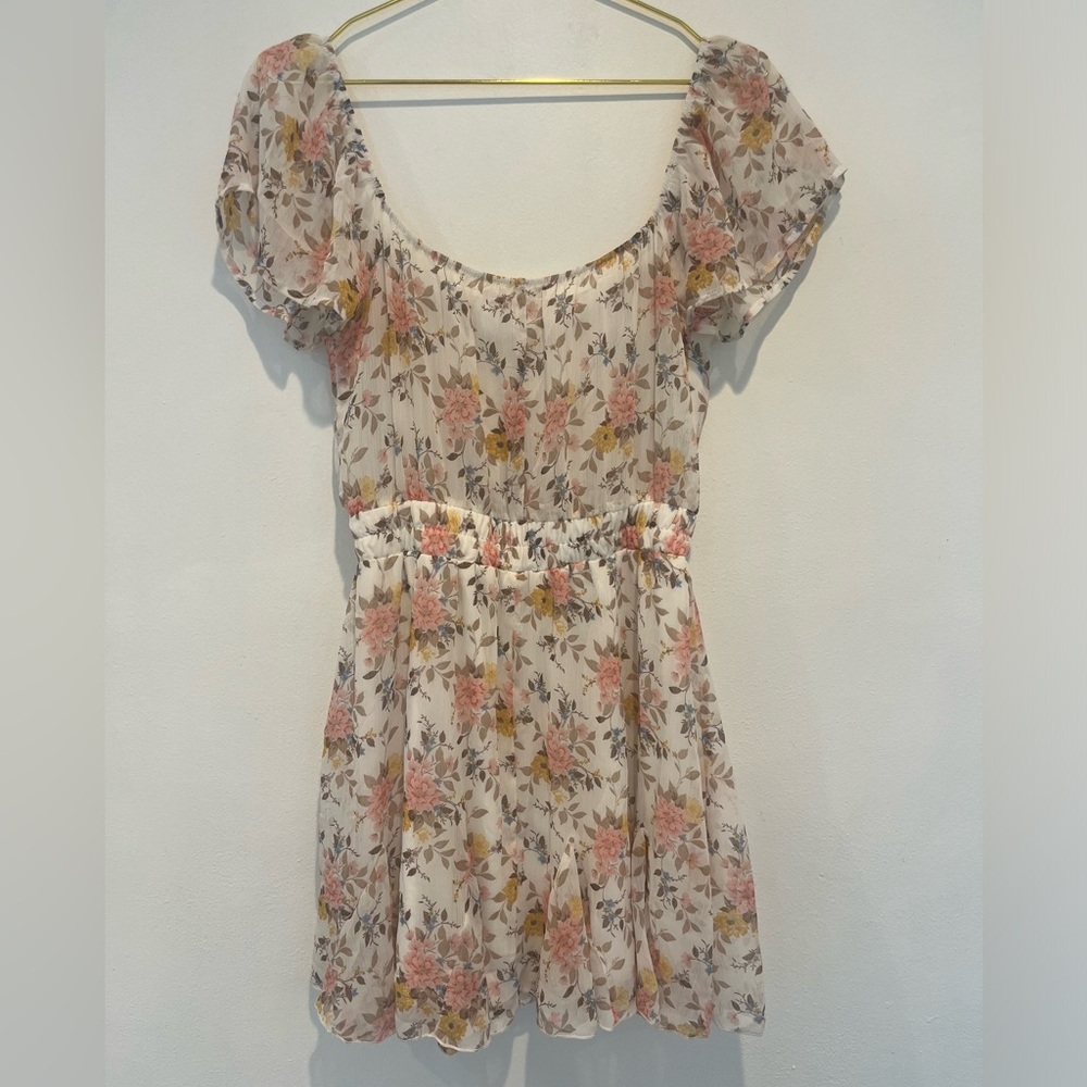 Francesca’s Mi Ami Floral Mini Dress Size Large - Picture 7 of 7